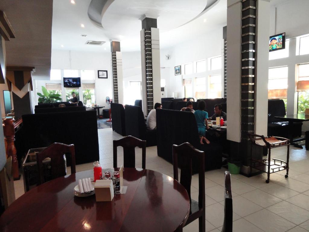Trasak Pa-Em Hotel & Restaurant Phnom Penh Ngoại thất bức ảnh
